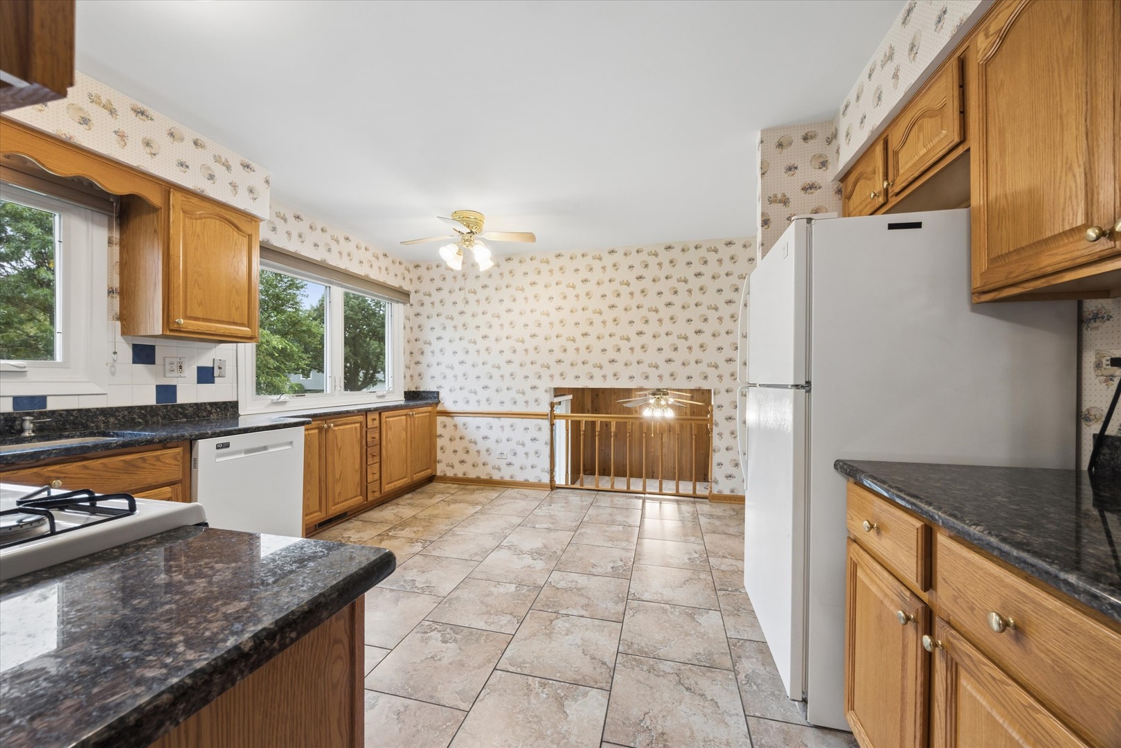 1423 Colony Court Property Photo 13