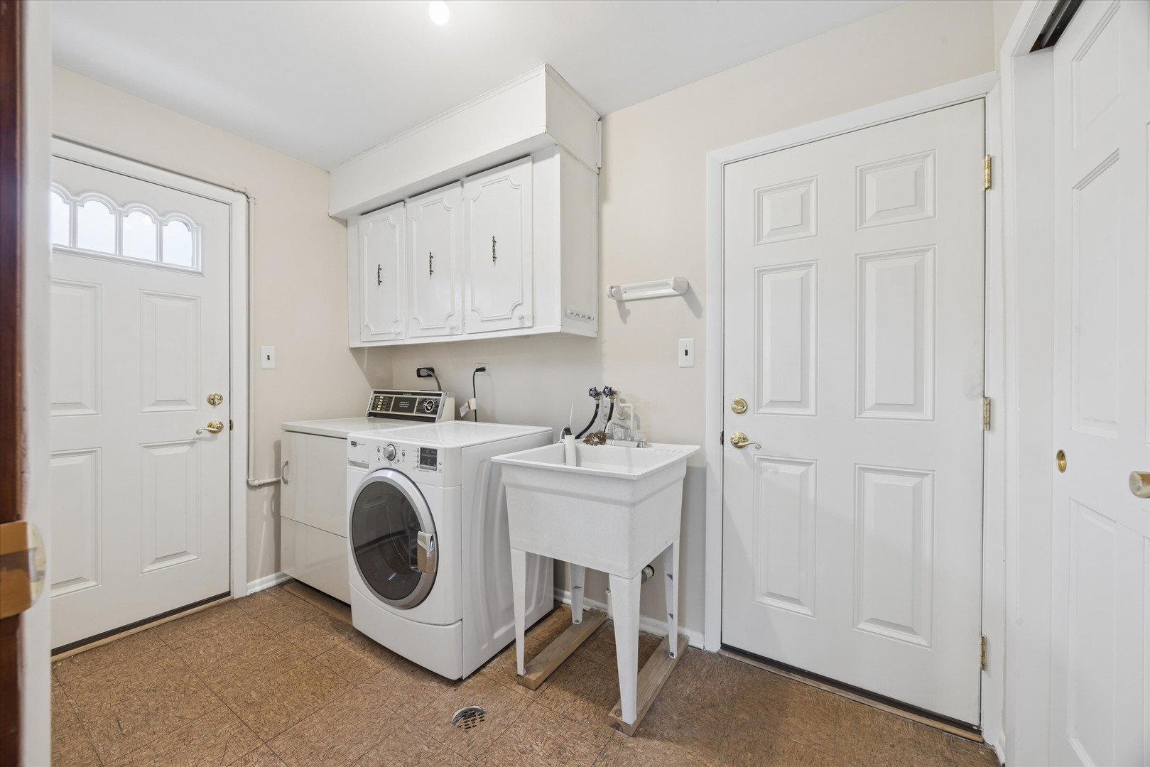 1423 Colony Court Property Photo 30