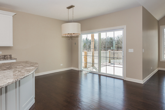 6941 Cambria Cove Property Photo 9