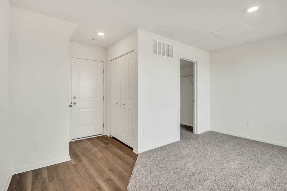 2684 Arrowhead Drive Property Photo 4