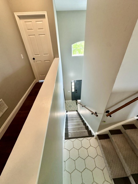 2643 Granite Court B Property Photo 4