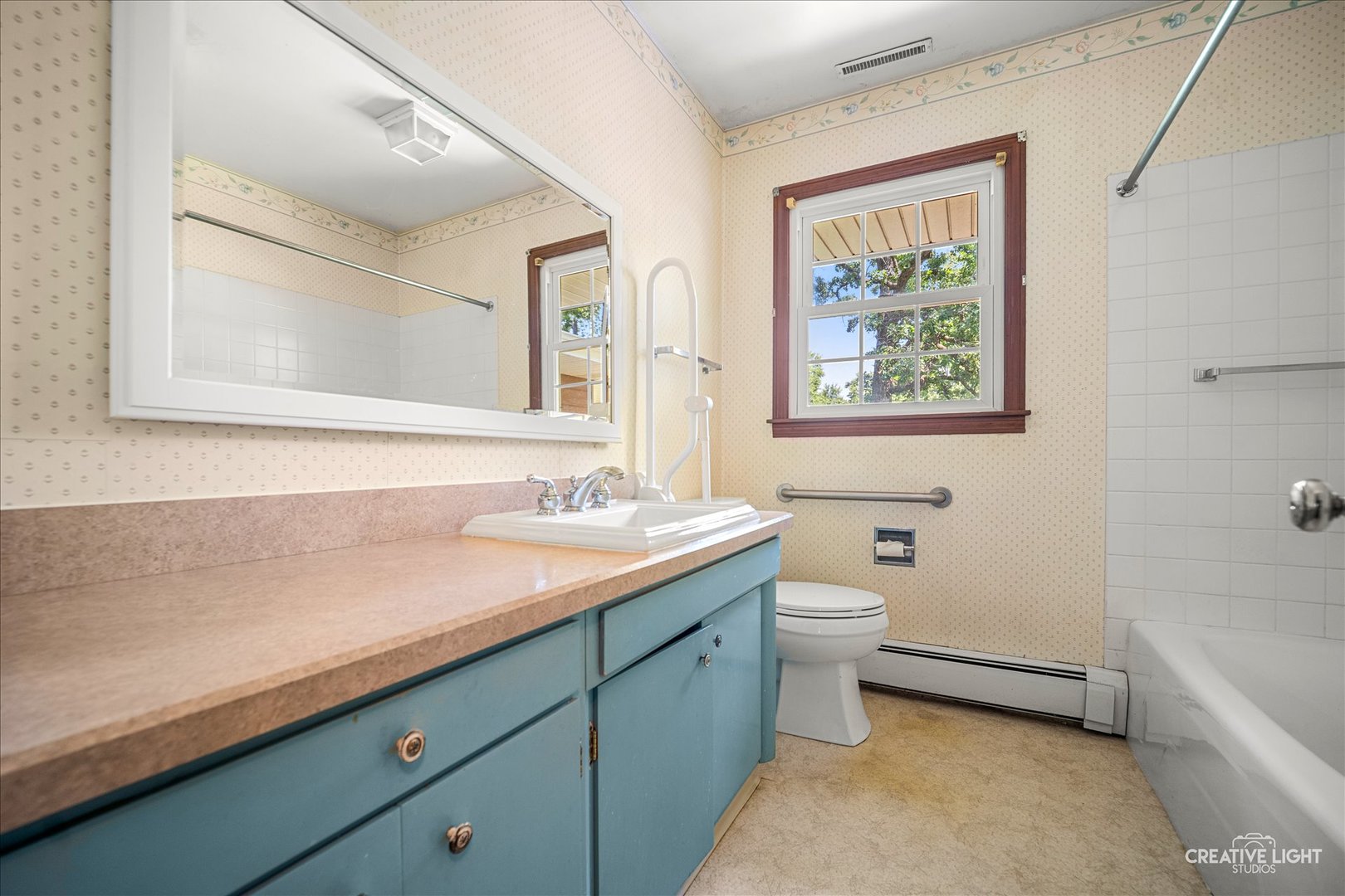 6n373 Oakwood Drive Property Photo 16