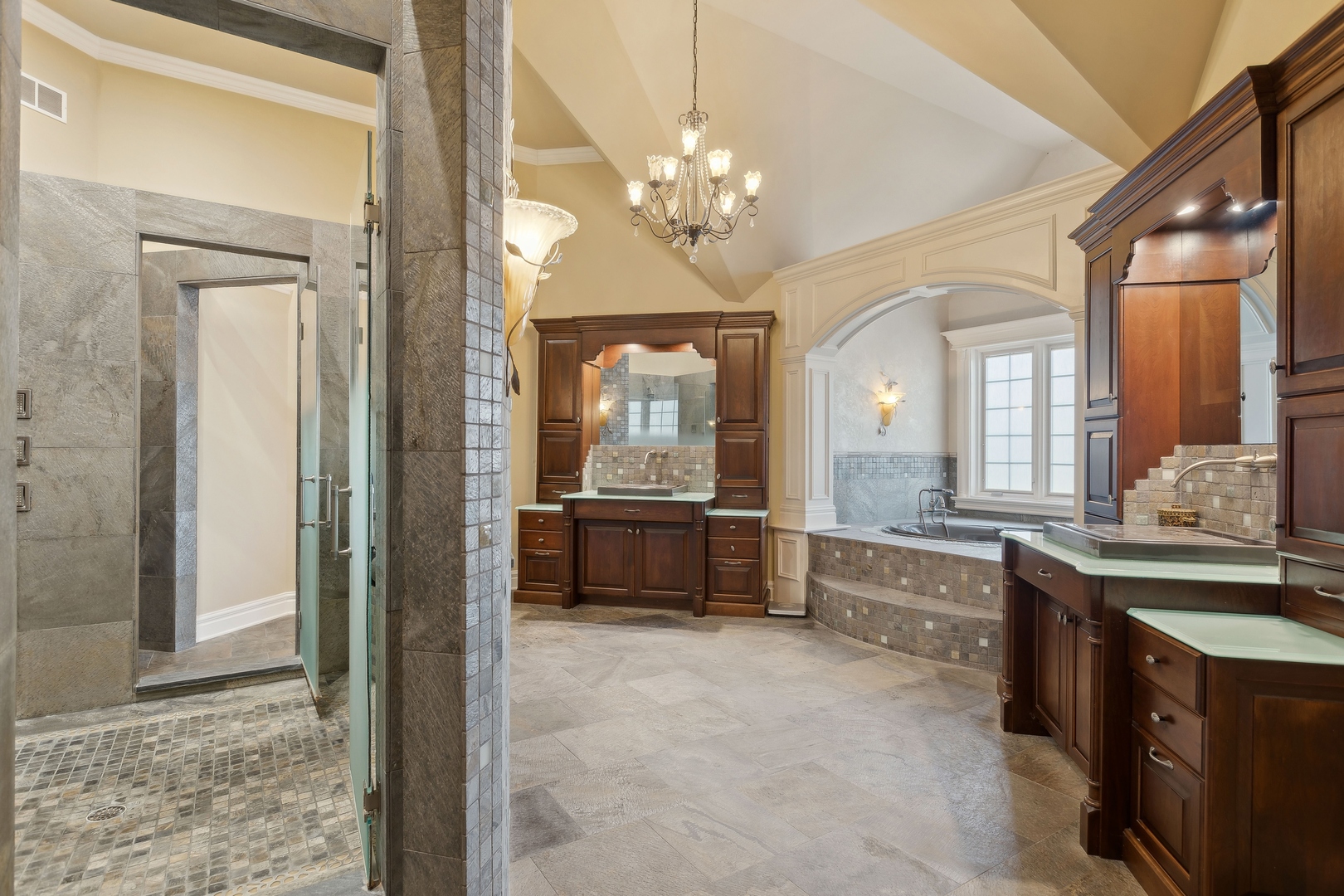 1051 Oakmont Court Property Photo 15
