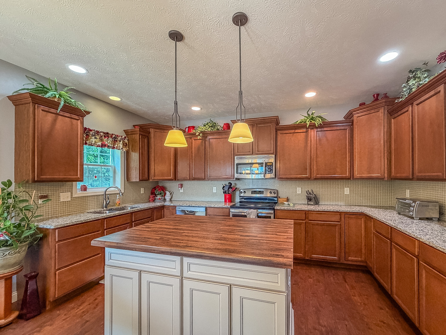 3907 Boulder Ridge Drive Property Photo 10