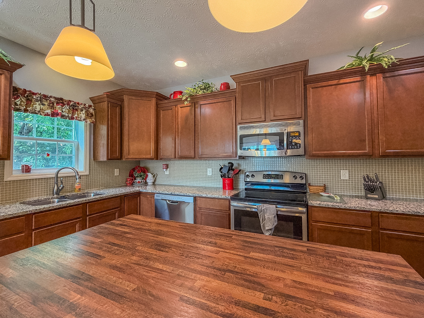 3907 Boulder Ridge Drive Property Photo 11