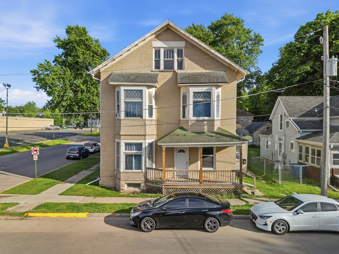 305 Monroe Avenue Property Photo 2