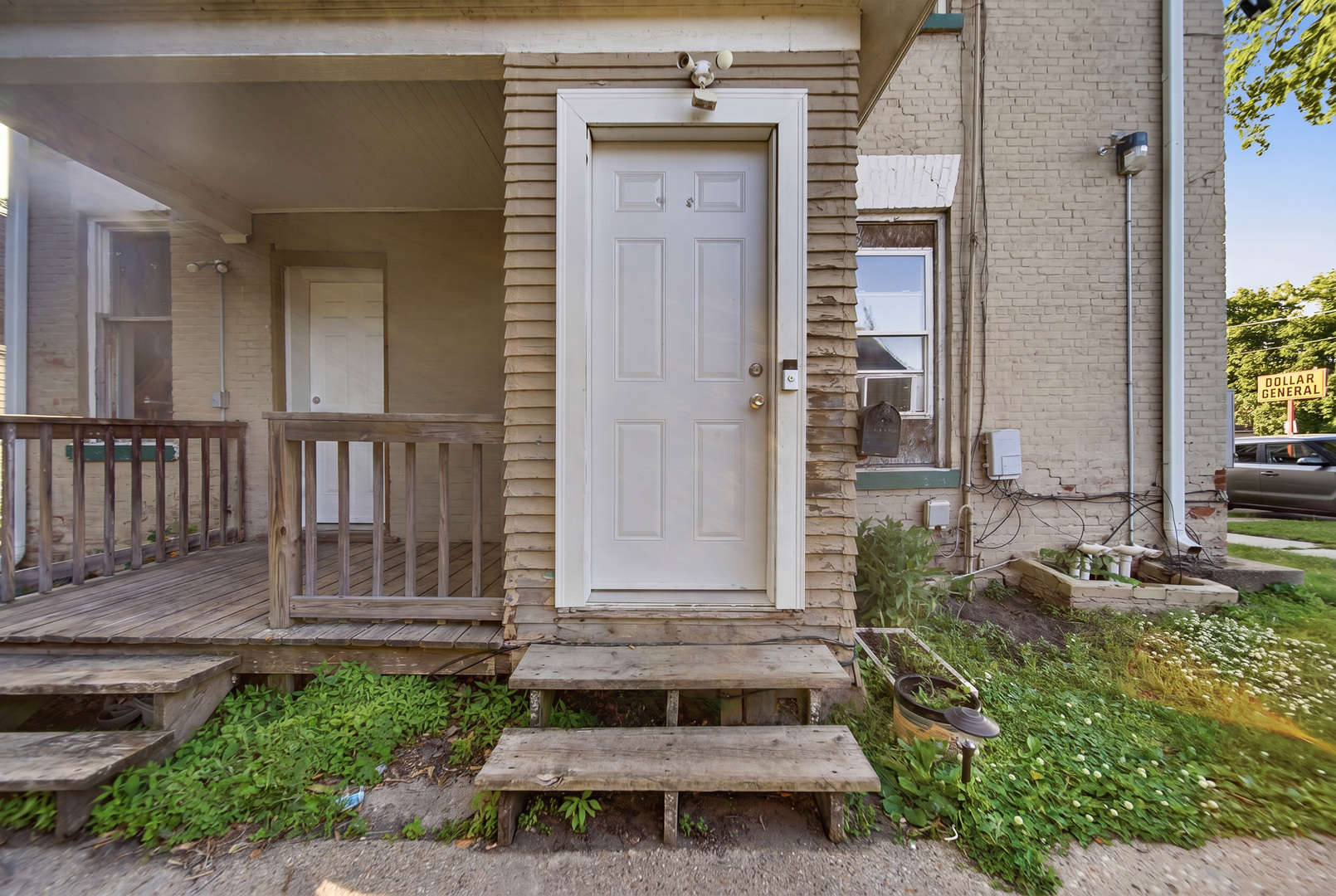 305 Monroe Avenue Property Photo 7