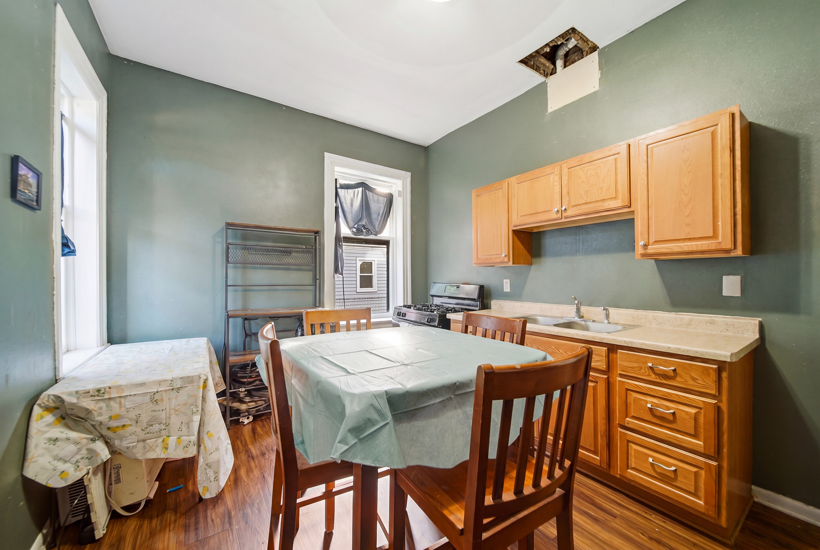 305 Monroe Avenue Property Photo 14