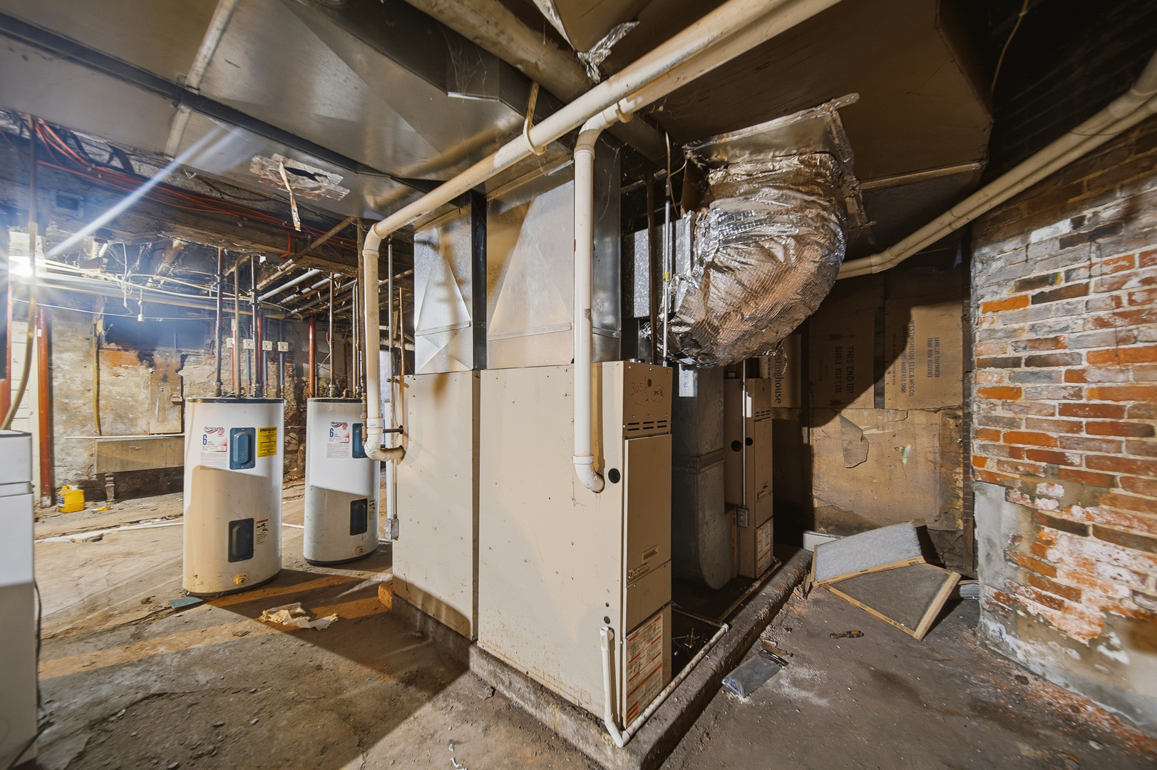 305 Monroe Avenue Property Photo 35