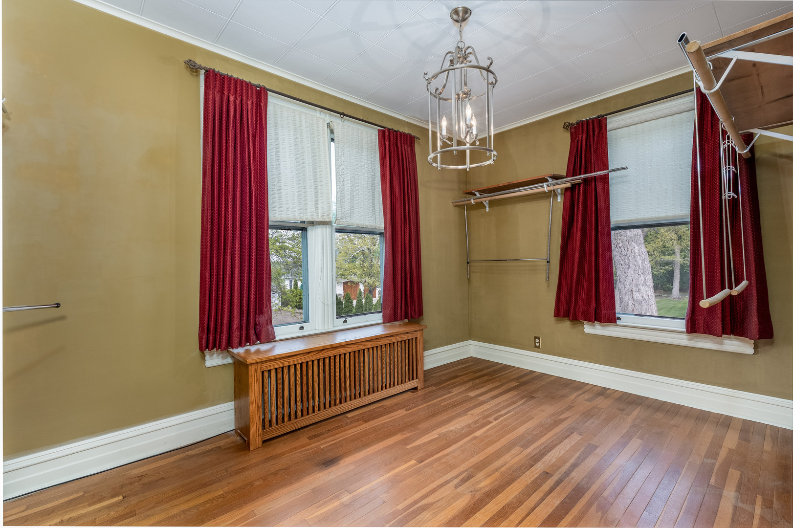 401 E Prospect Avenue Property Photo 22