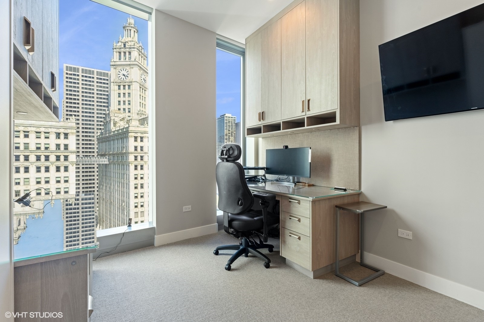 403 N Wabash Street 15b Property Photo 19