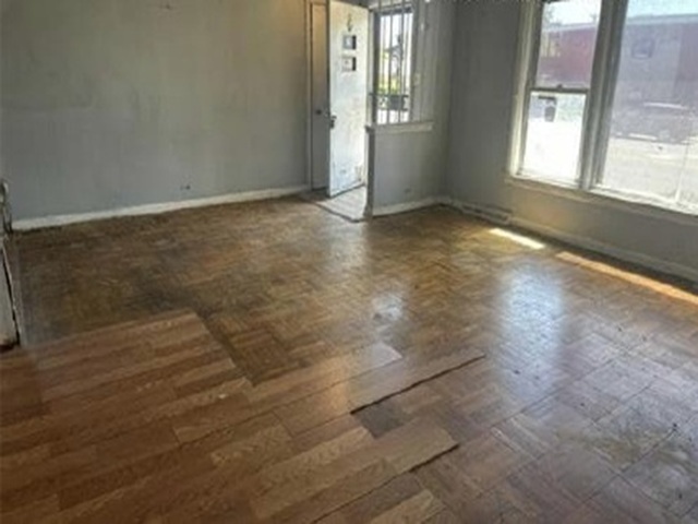 189 E 147th Street Property Photo 3