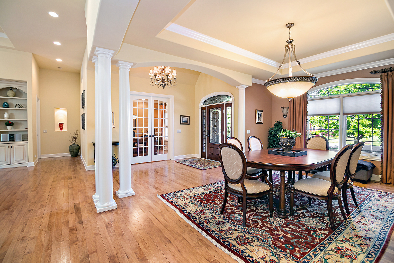 18048 S Crystal Lake Drive Property Photo 4
