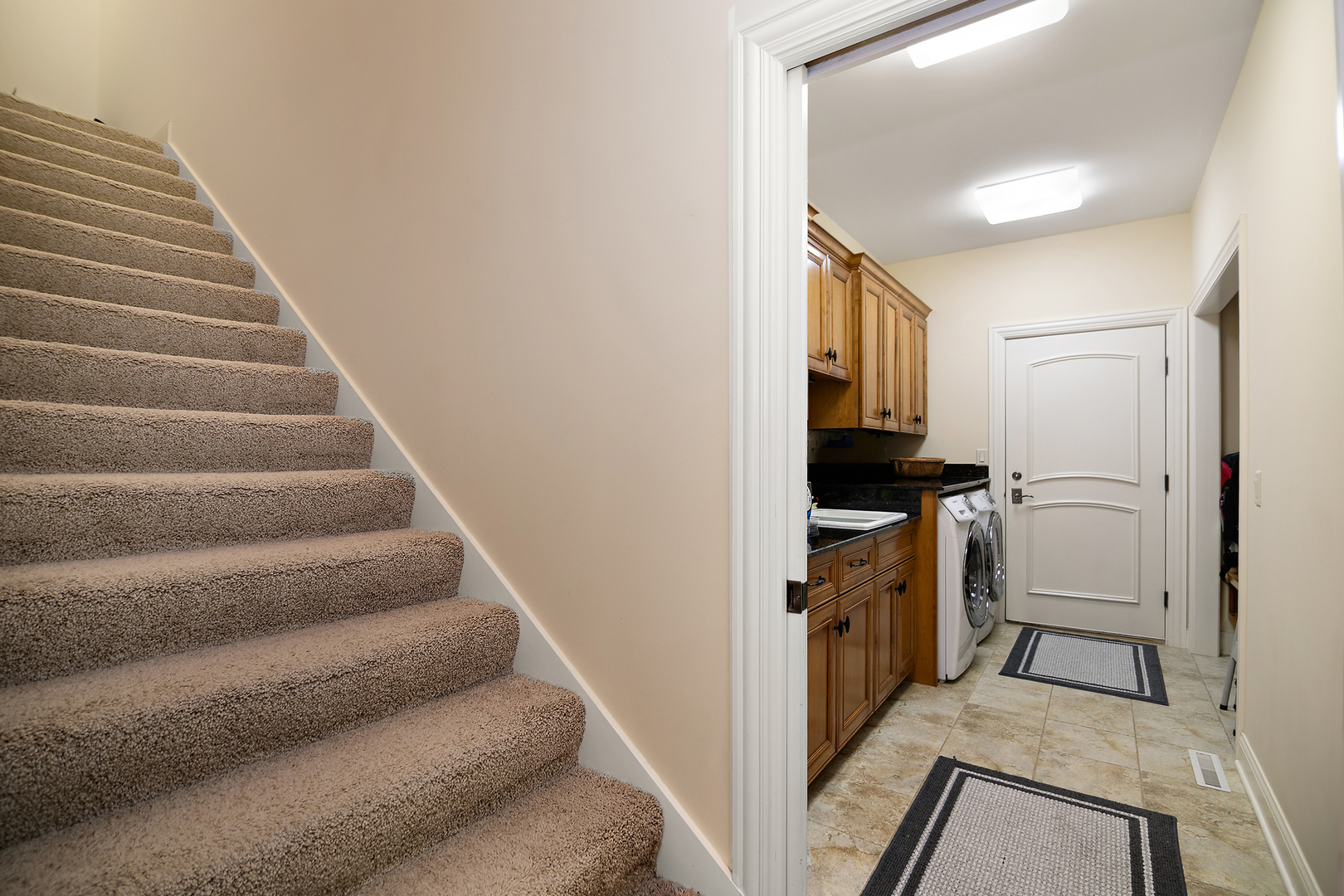 18048 S Crystal Lake Drive Property Photo 15