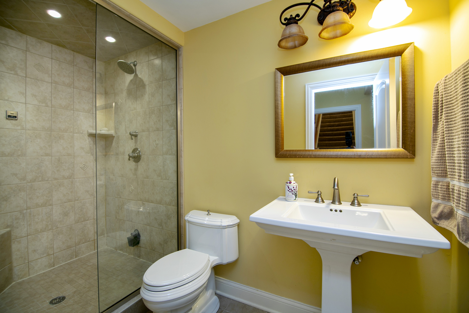18048 S Crystal Lake Drive Property Photo 27