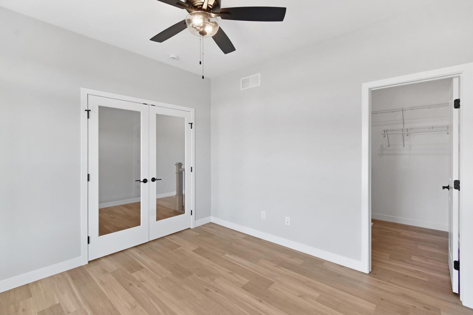1812 Sunny Acres Road Property Photo 6