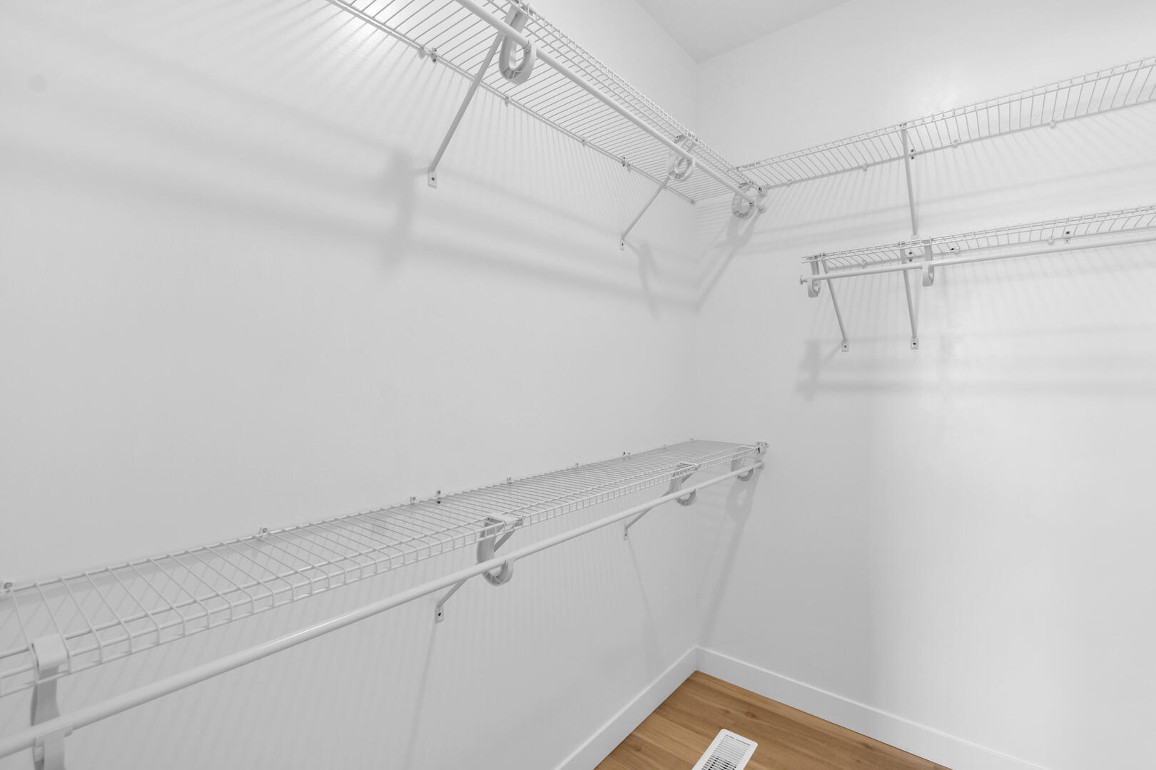 1812 Sunny Acres Road Property Photo 7