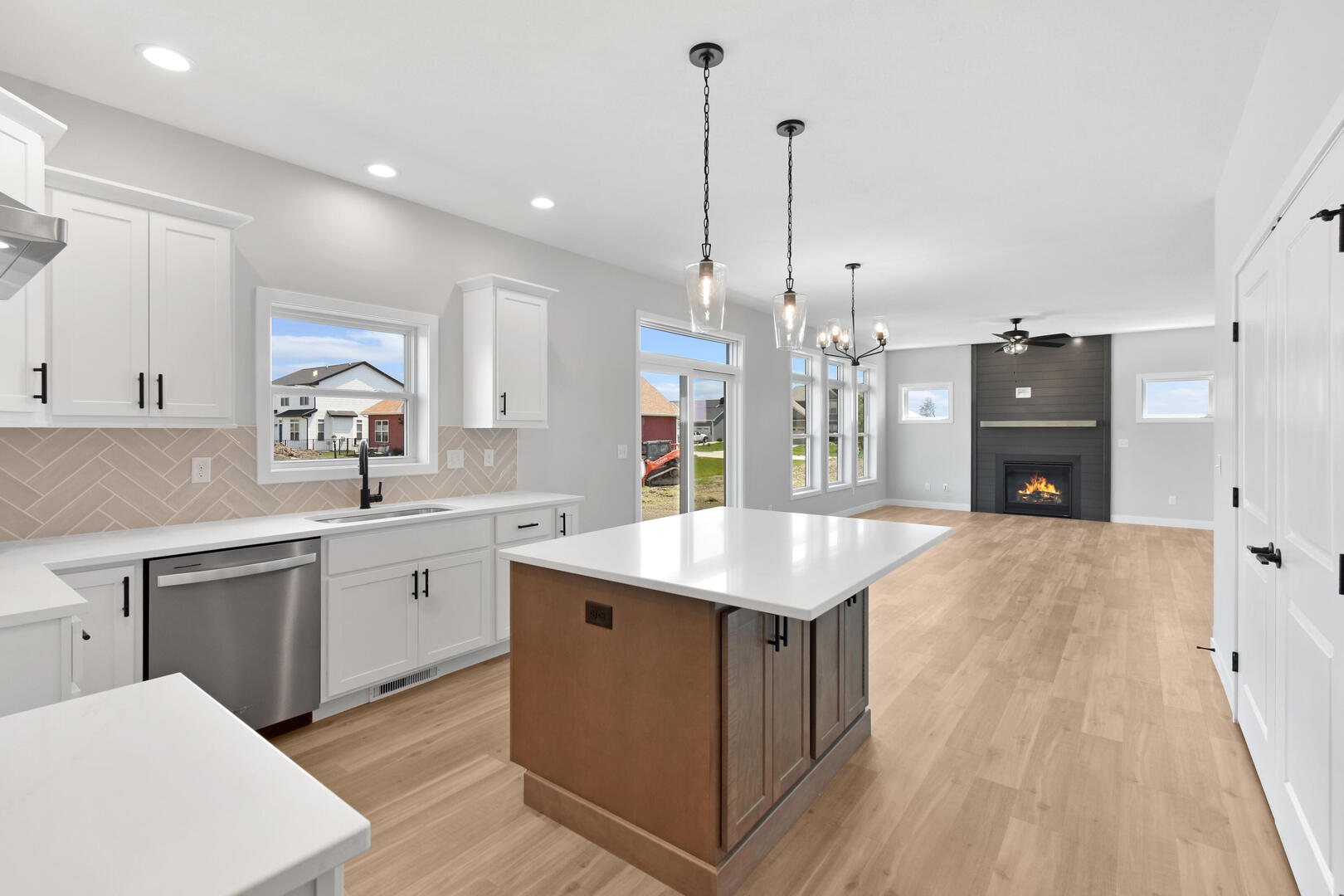 1812 Sunny Acres Road Property Photo 15