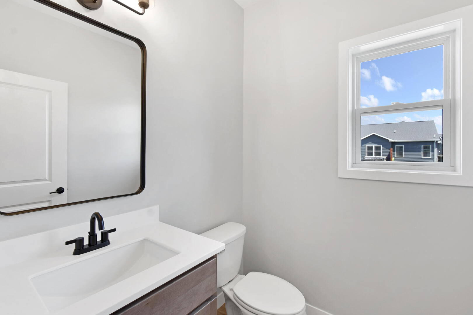 1812 Sunny Acres Road Property Photo 17