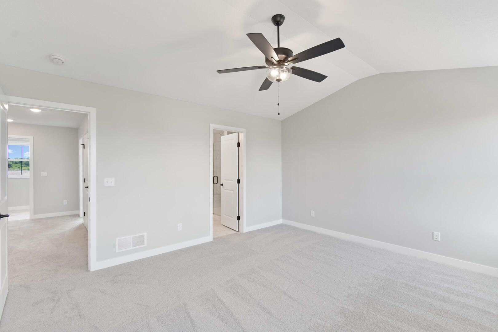 1812 Sunny Acres Road Property Photo 22