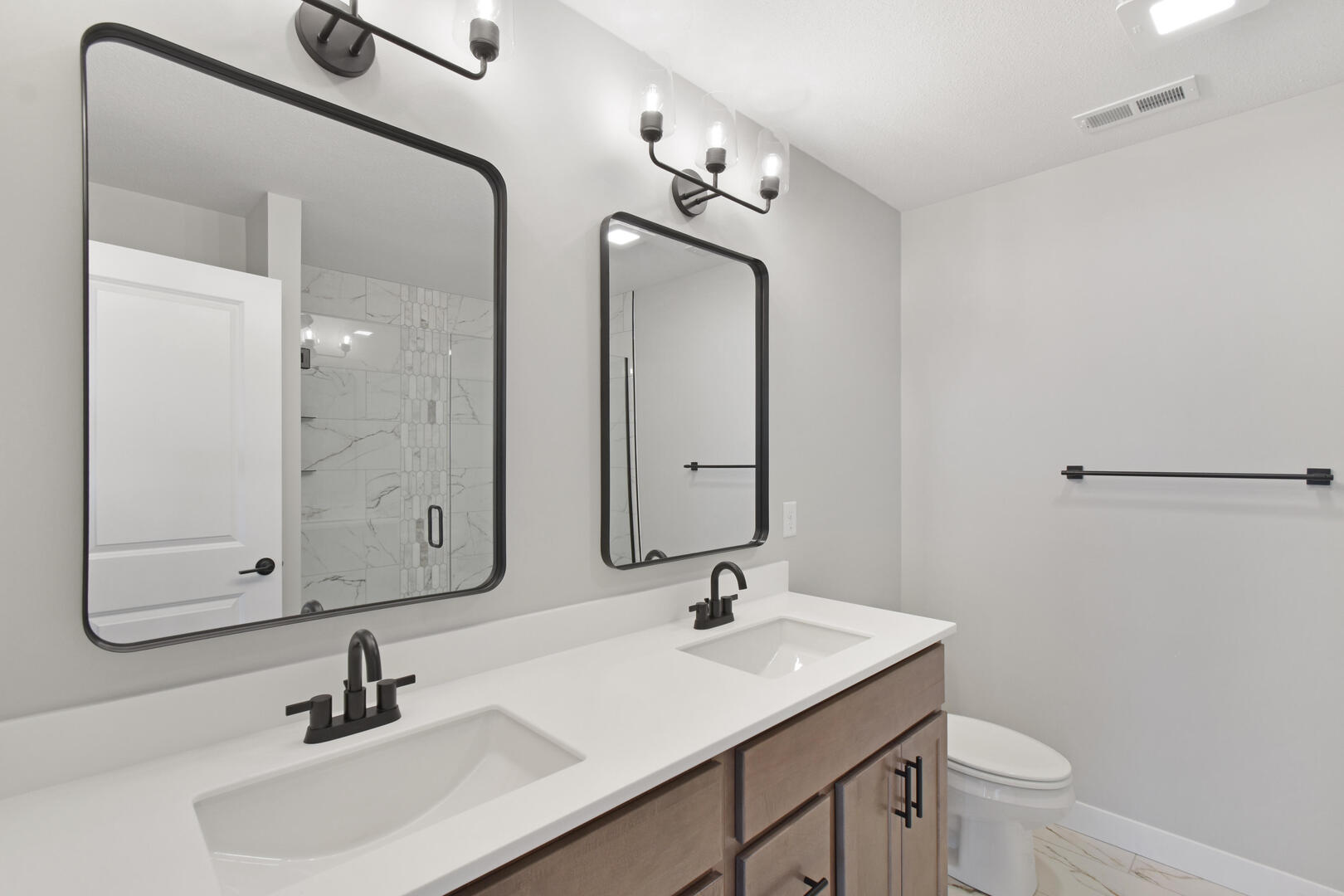 1812 Sunny Acres Road Property Photo 25