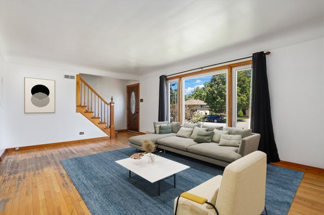 14620 S Short Street Property Photo 3
