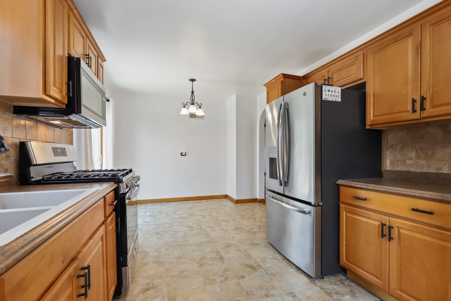 14620 S Short Street Property Photo 8