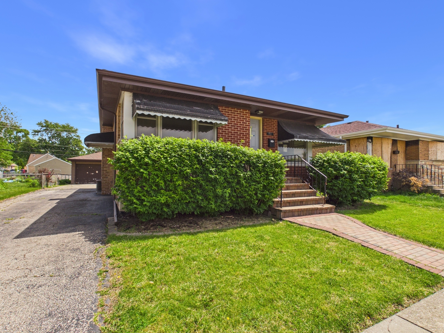 51 51st Avenue Property Photo 3
