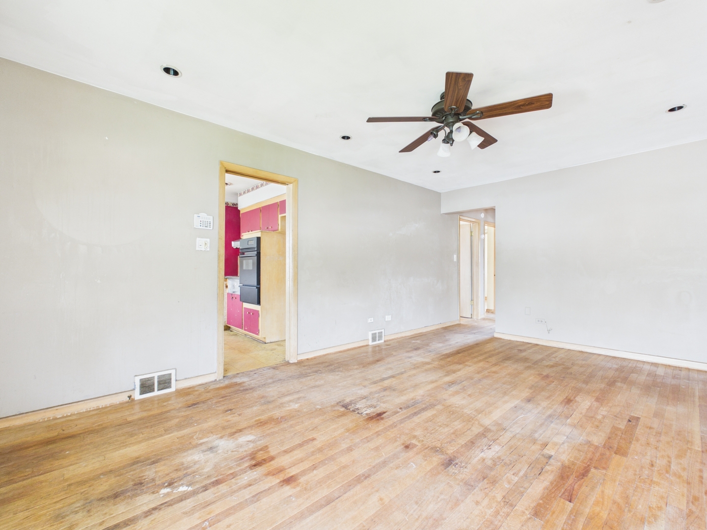 51 51st Avenue Property Photo 5