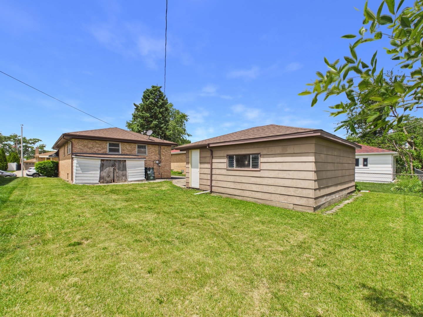 51 51st Avenue Property Photo 17