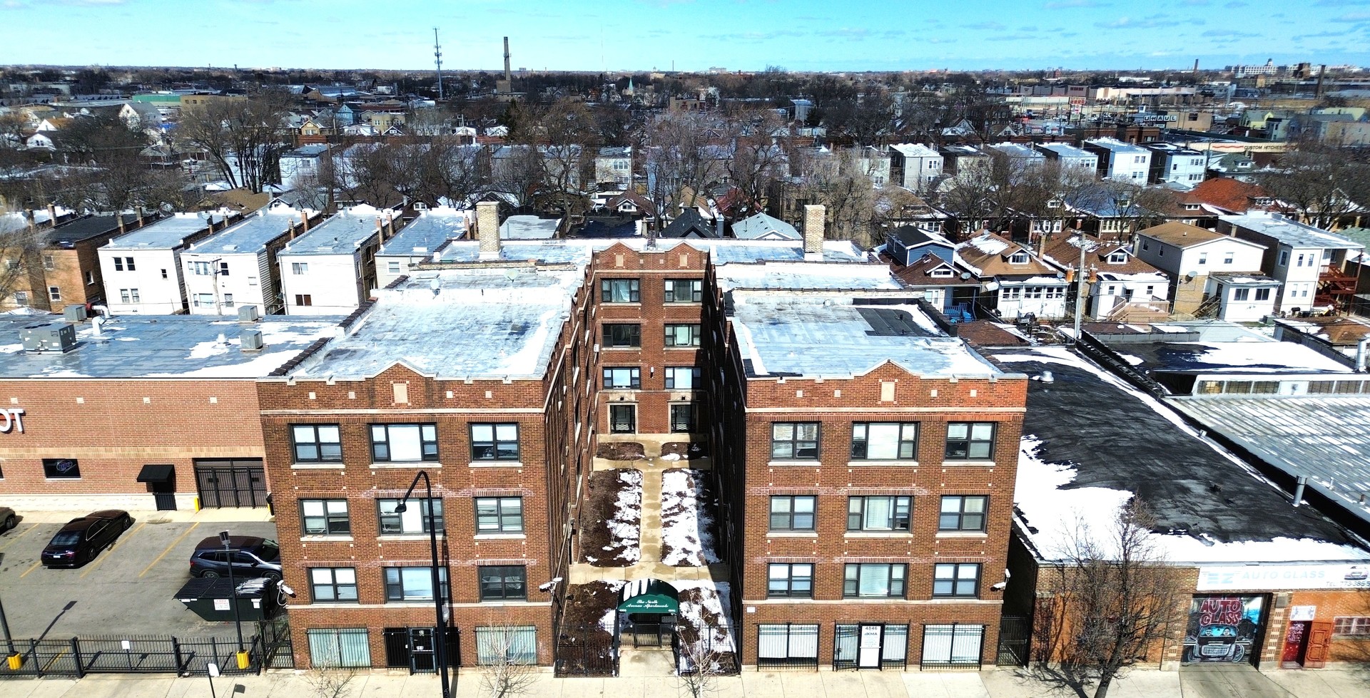 4854 W North Avenue Property Photo 1