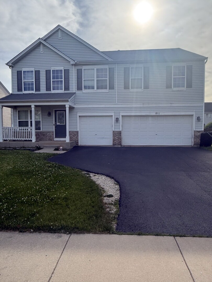 1811 Glacier Ridge Drive Property Photo 1