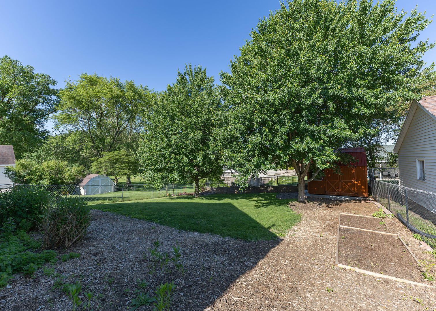 509 S Henry Street Property Photo 4