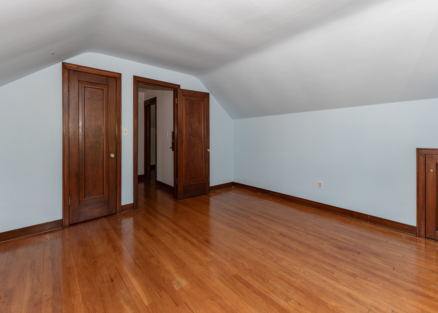 509 S Henry Street Property Photo 23