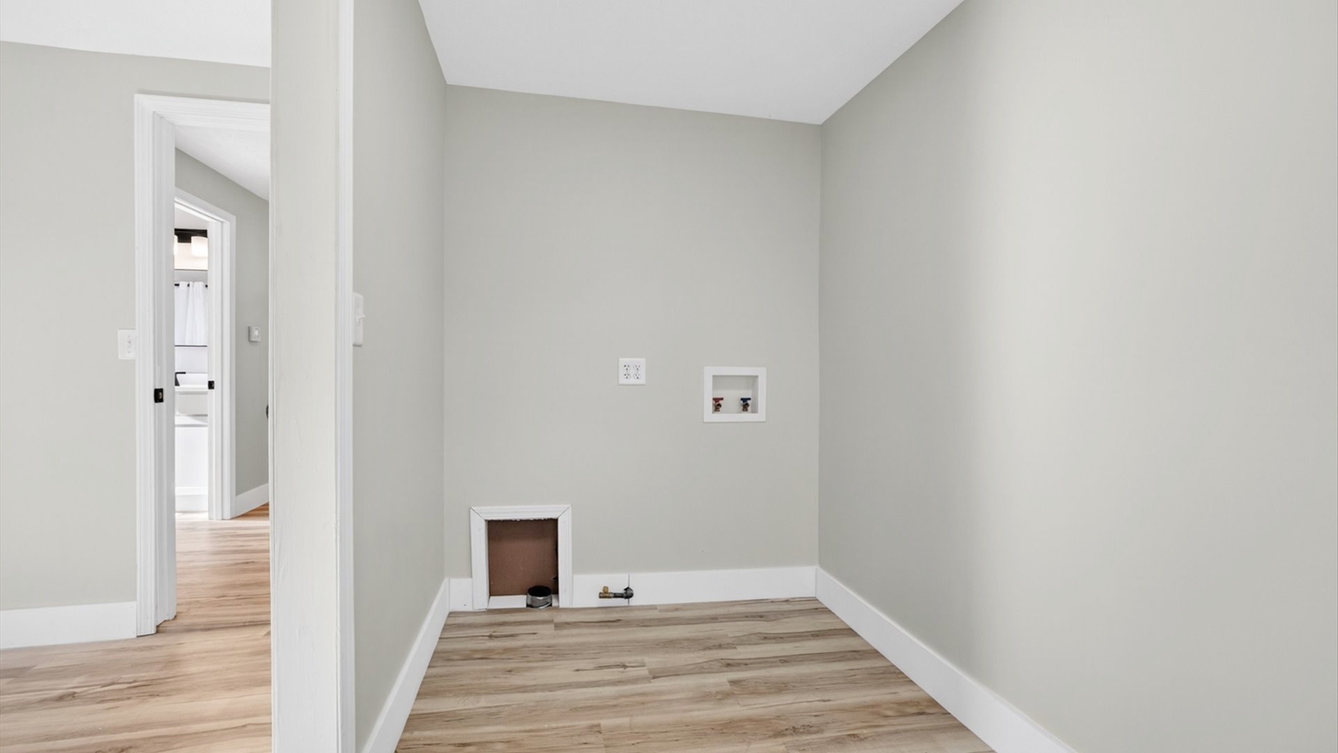 106 W North Street Property Photo 21