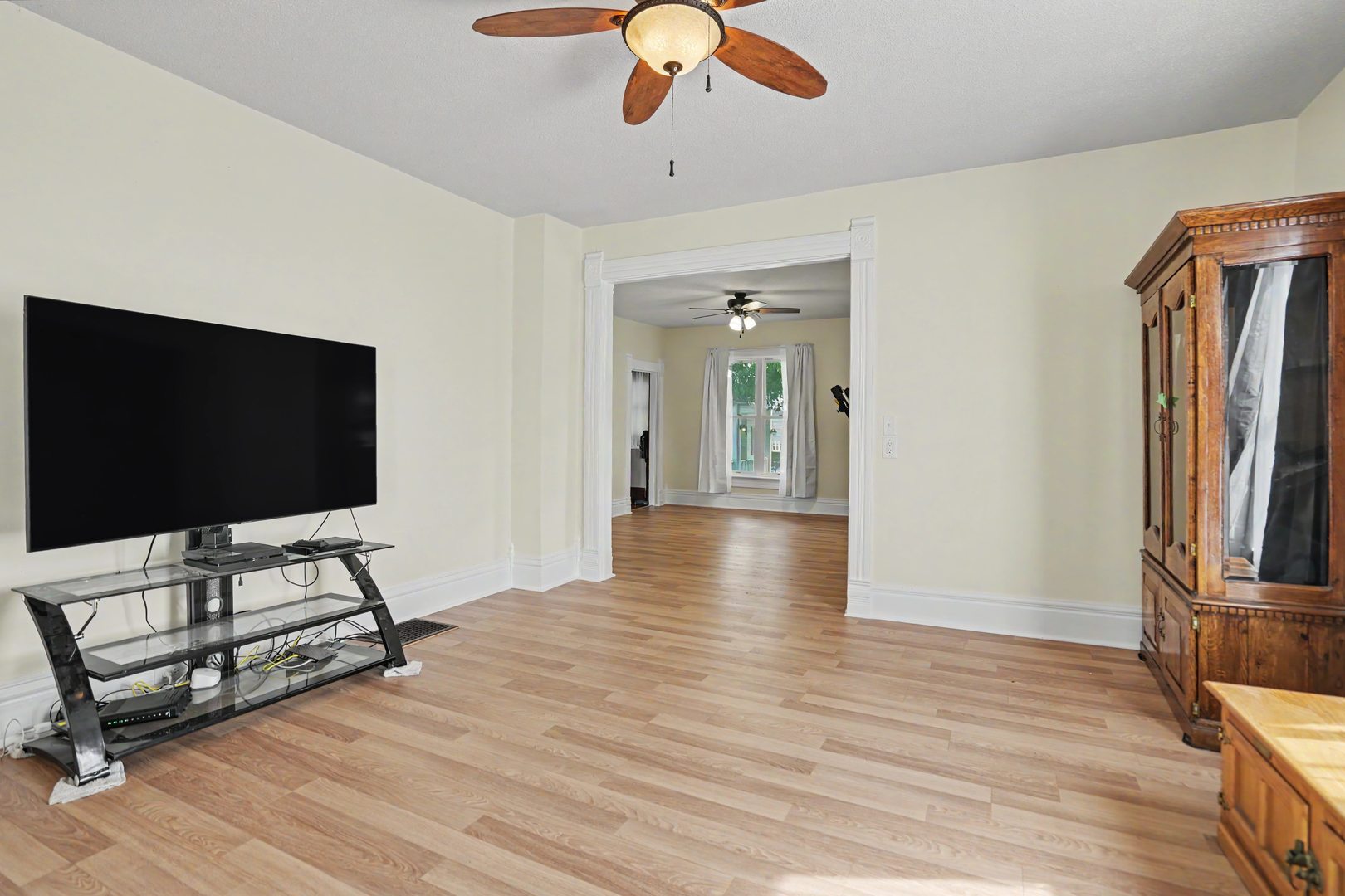 205 N Walnut Street Property Photo 8