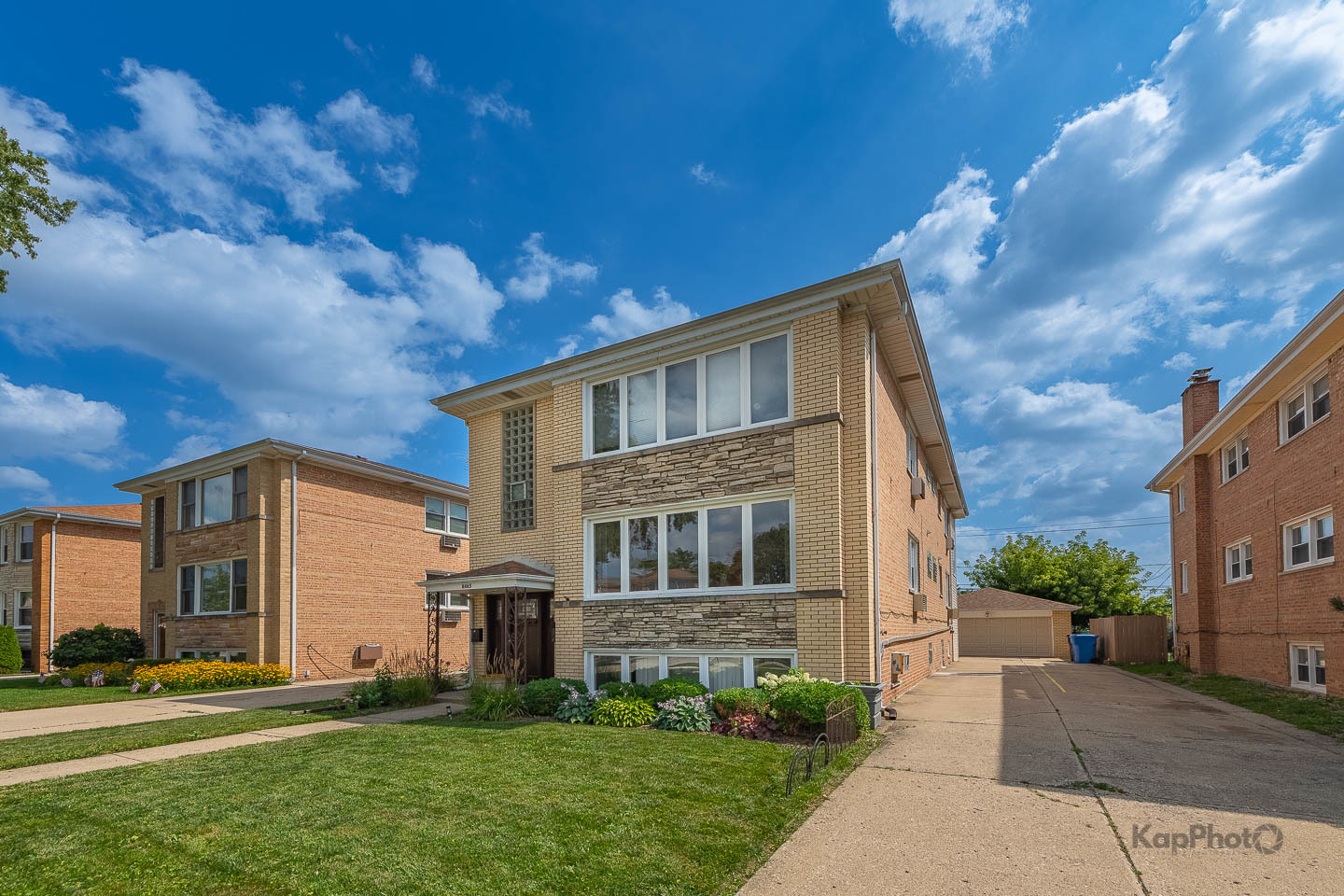 8465 W Berwyn Avenue 1 Property Photo 1