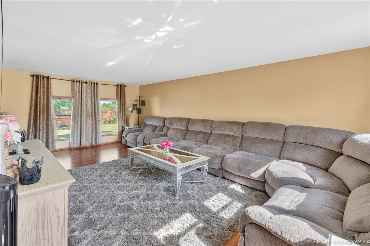 19314 Beechnut Drive Property Photo 2
