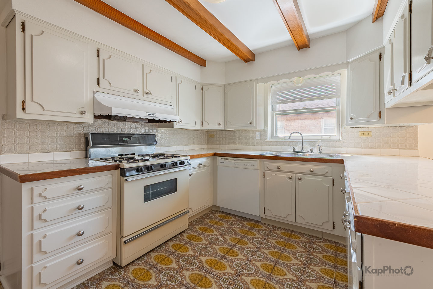 8417 W Berwyn Avenue 2 Property Photo 8