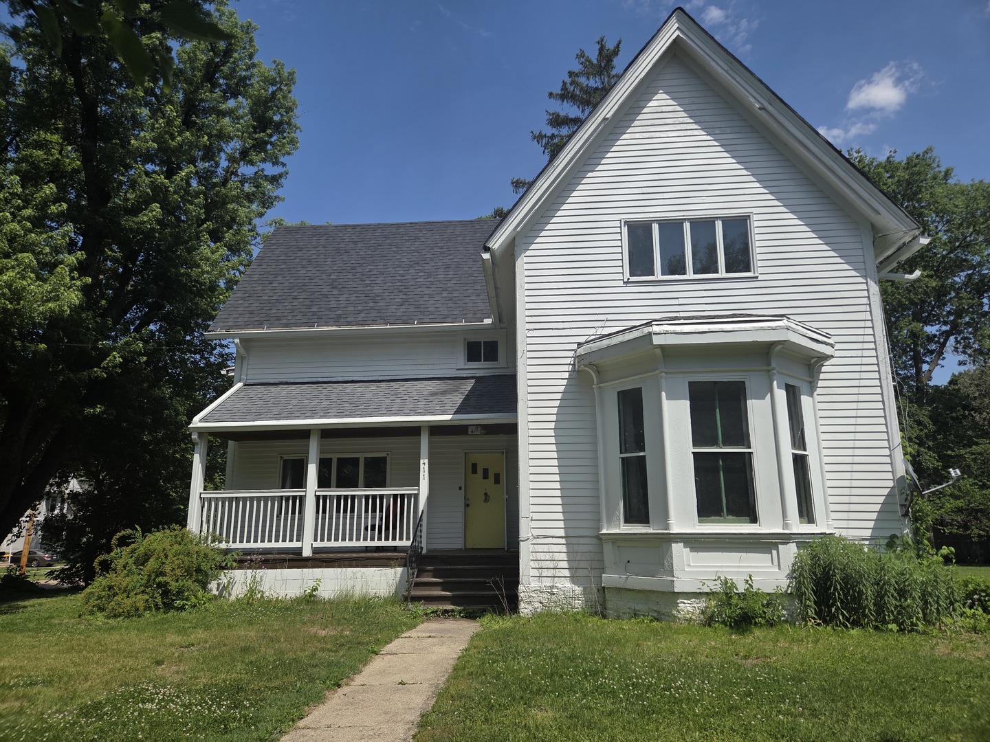 411 N 6th Street Property Photo 2