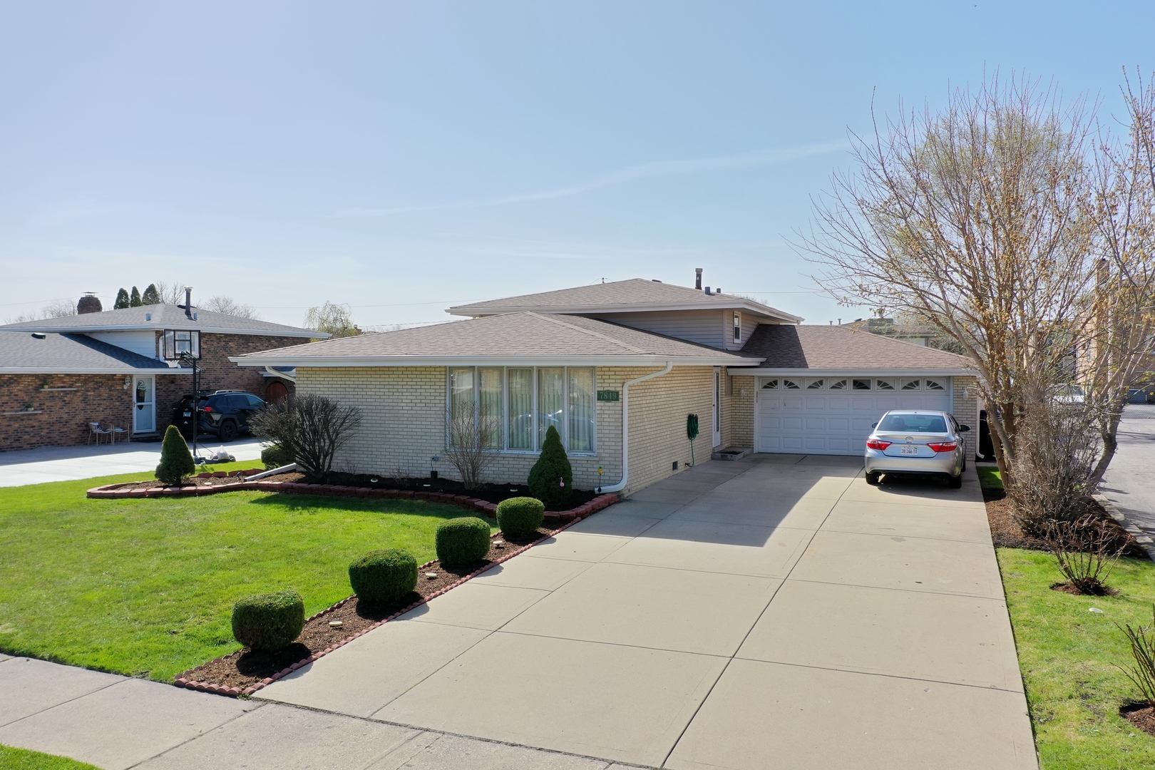 7849 W 79th Place Property Photo 1
