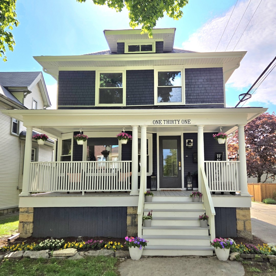 131 N Taylor Avenue Property Photo 1
