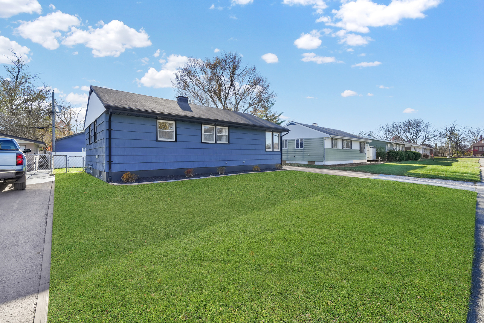 19 Mohawk Drive Property Photo 2