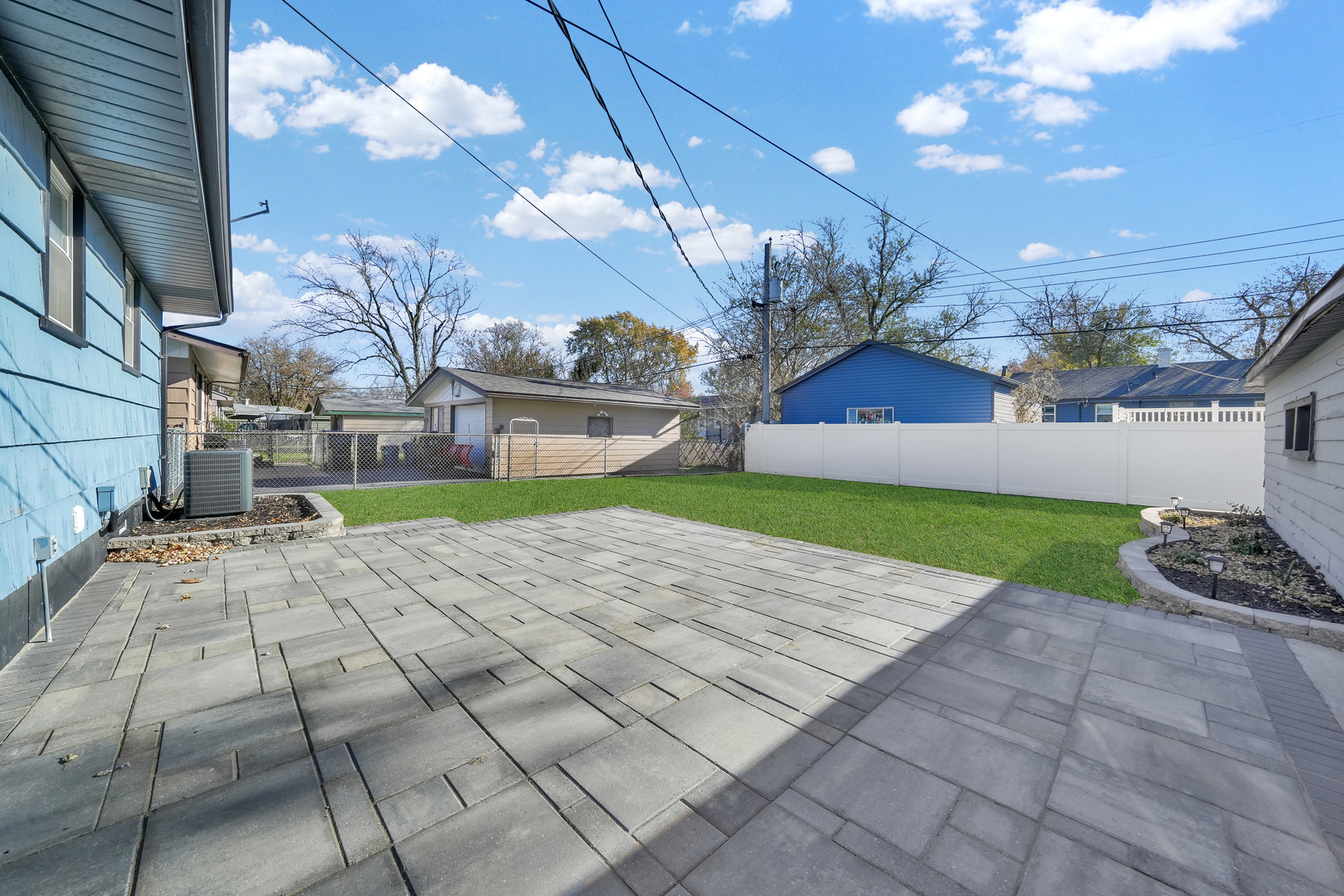 19 Mohawk Drive Property Photo 5