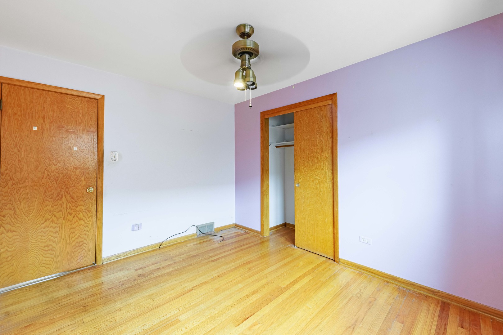 5530 S Merrimac Avenue Property Photo 11