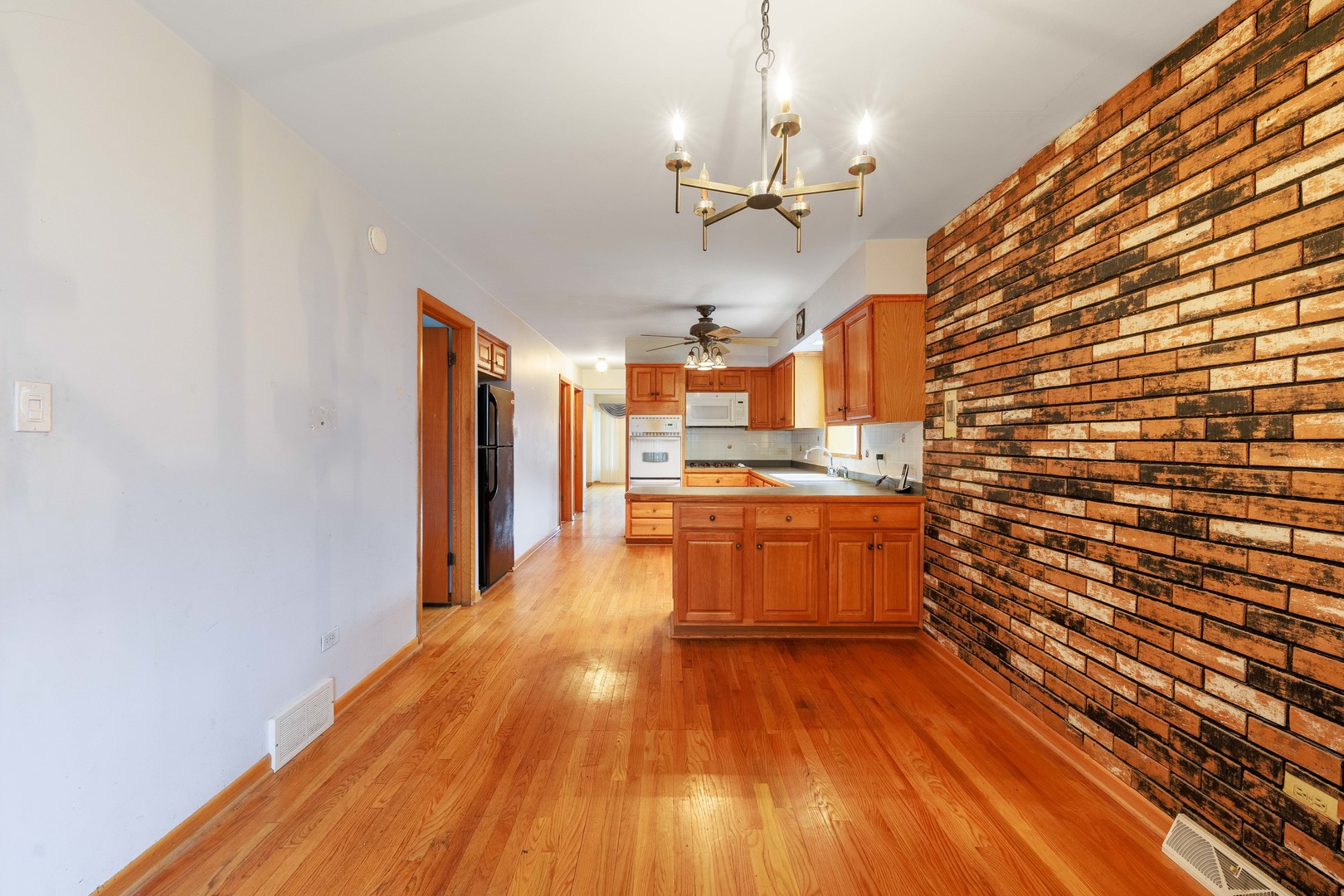 5530 S Merrimac Avenue Property Photo 14