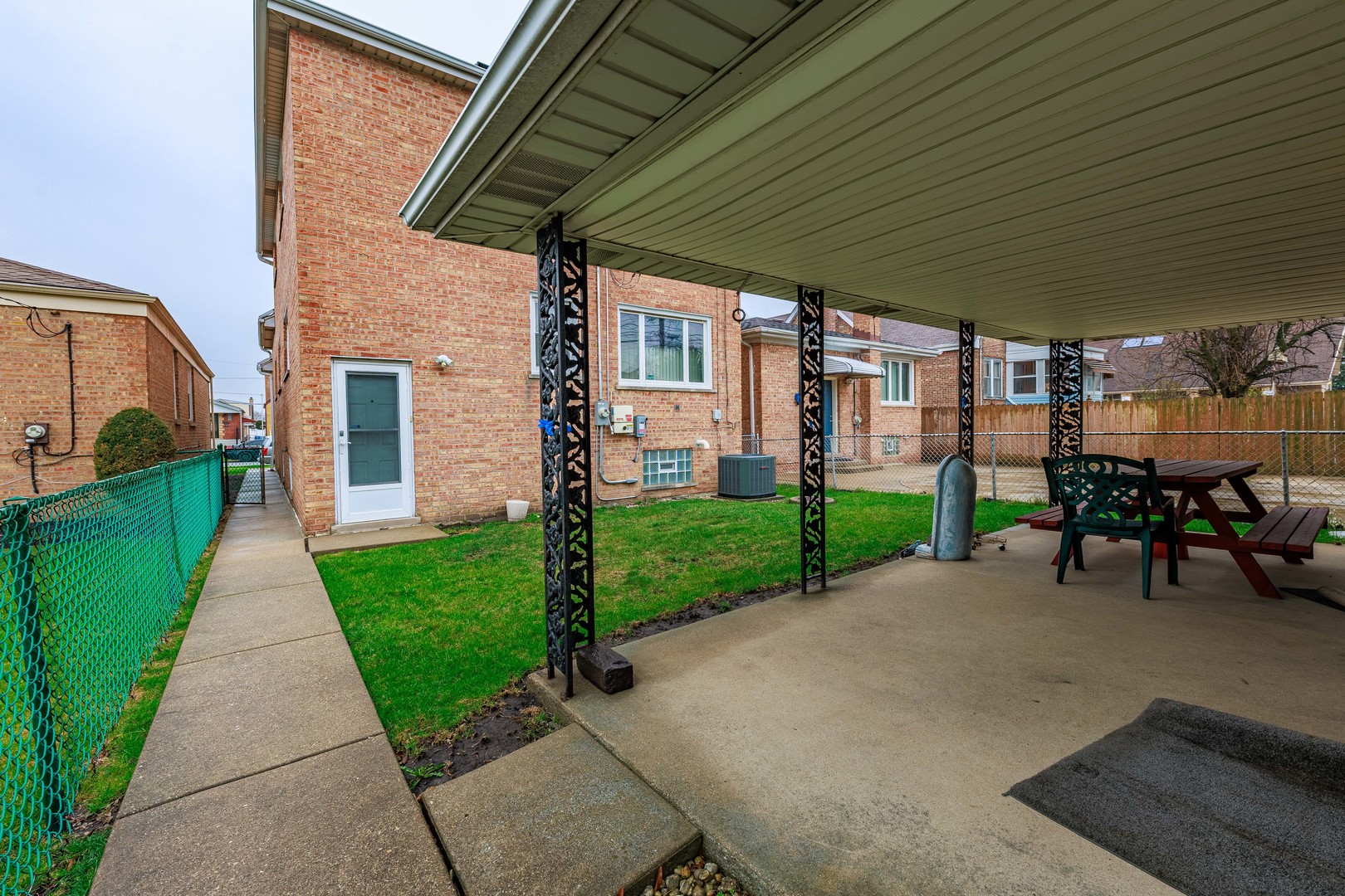 5530 S Merrimac Avenue Property Photo 32