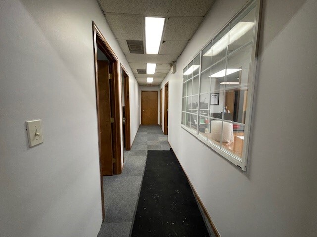 2015 Route 34 E Property Photo 4
