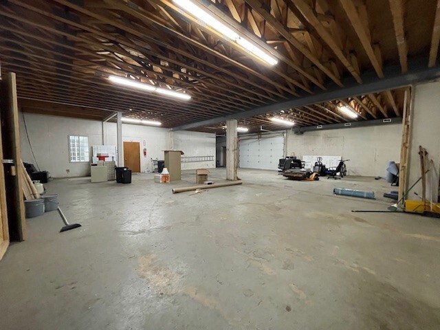 2015 Route 34 E Property Photo 11