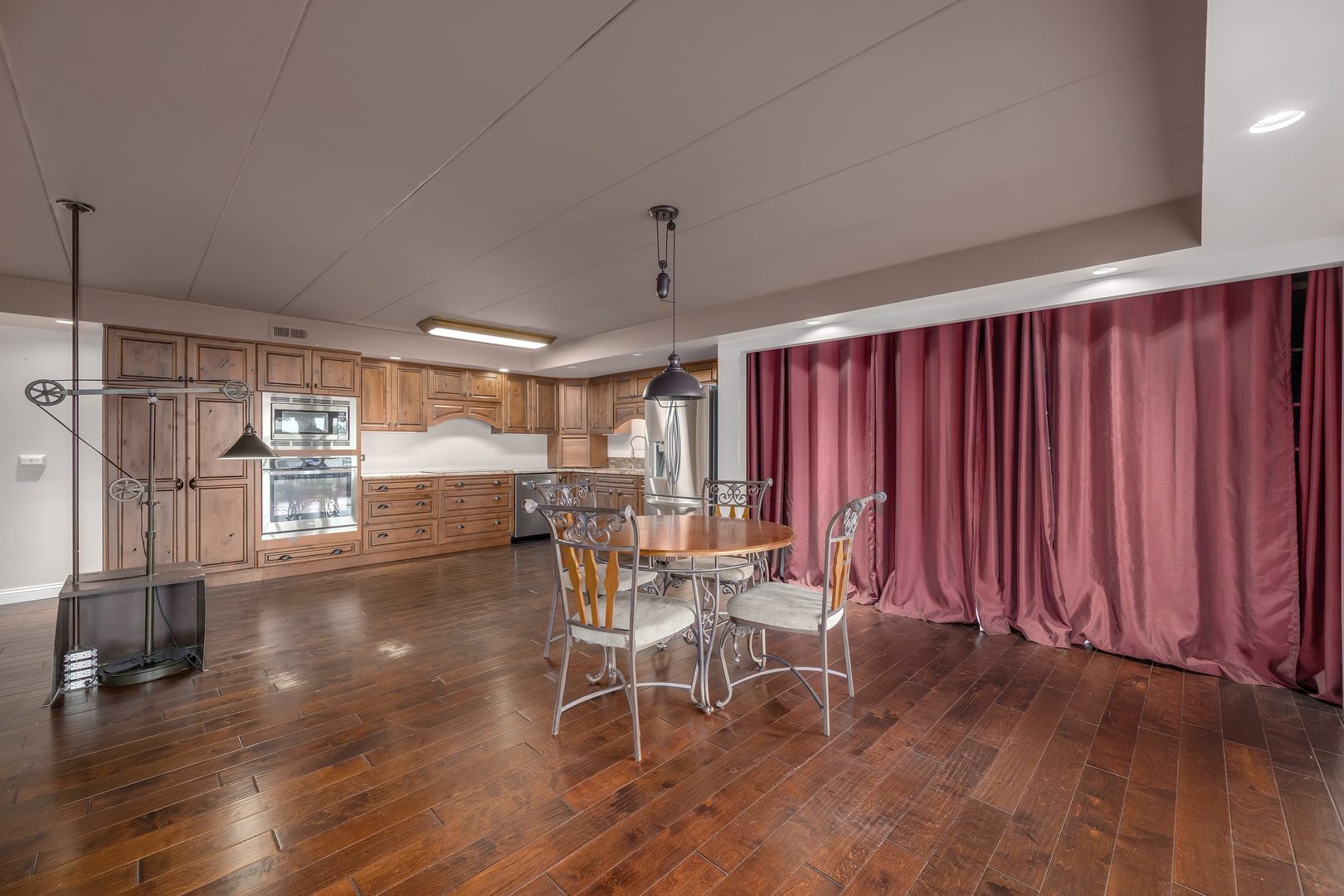 2900 Maple Avenue 4a Property Photo 10